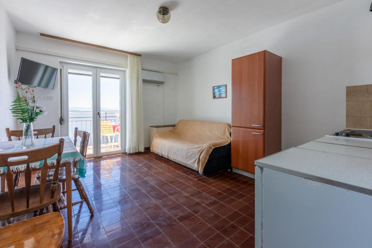 Apartments Rozaria Dramalj Exterior foto